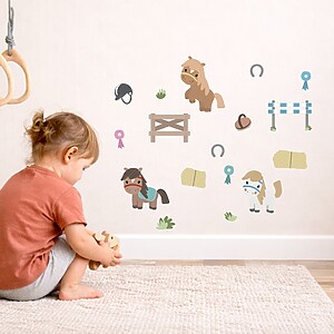 wall stickers with horses in a kids' room