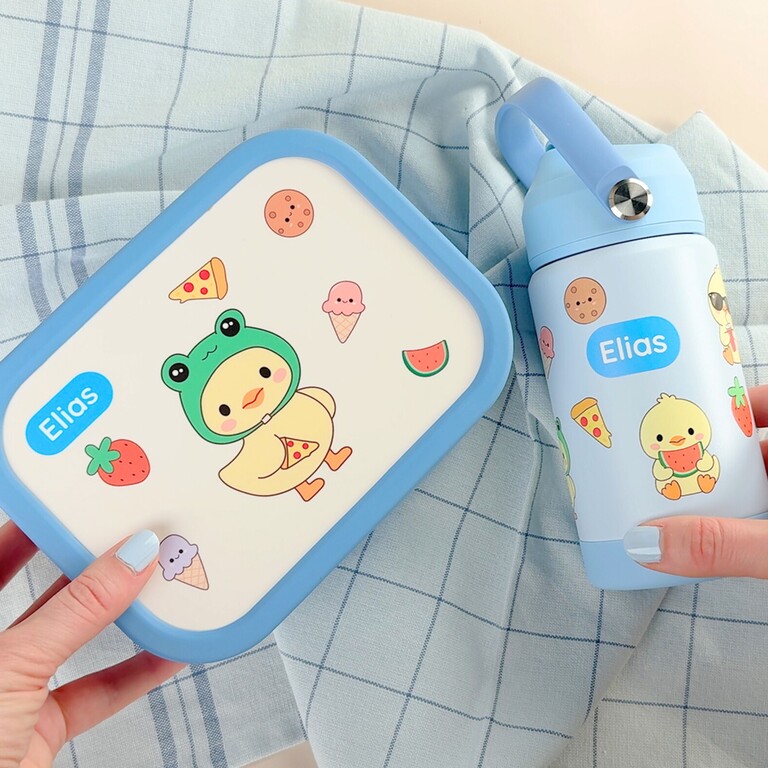 Lunchbox and kids' drinking bottle with name