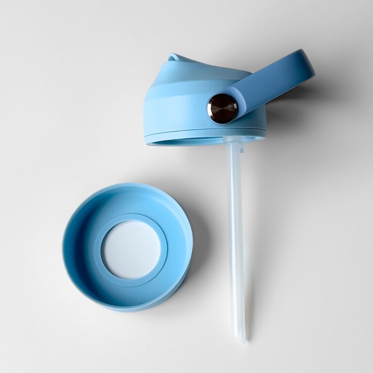 Straw cap for kids water bottle, blue